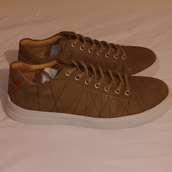 Marc Joseph brown swayed New open box - Picture 1 of 2